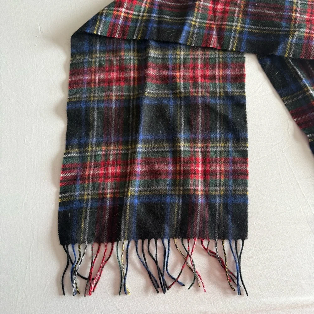 Shepherds Land Lambswool Scarf Unisex Tartan Lona Scott Scotland UK Fringe Plaid